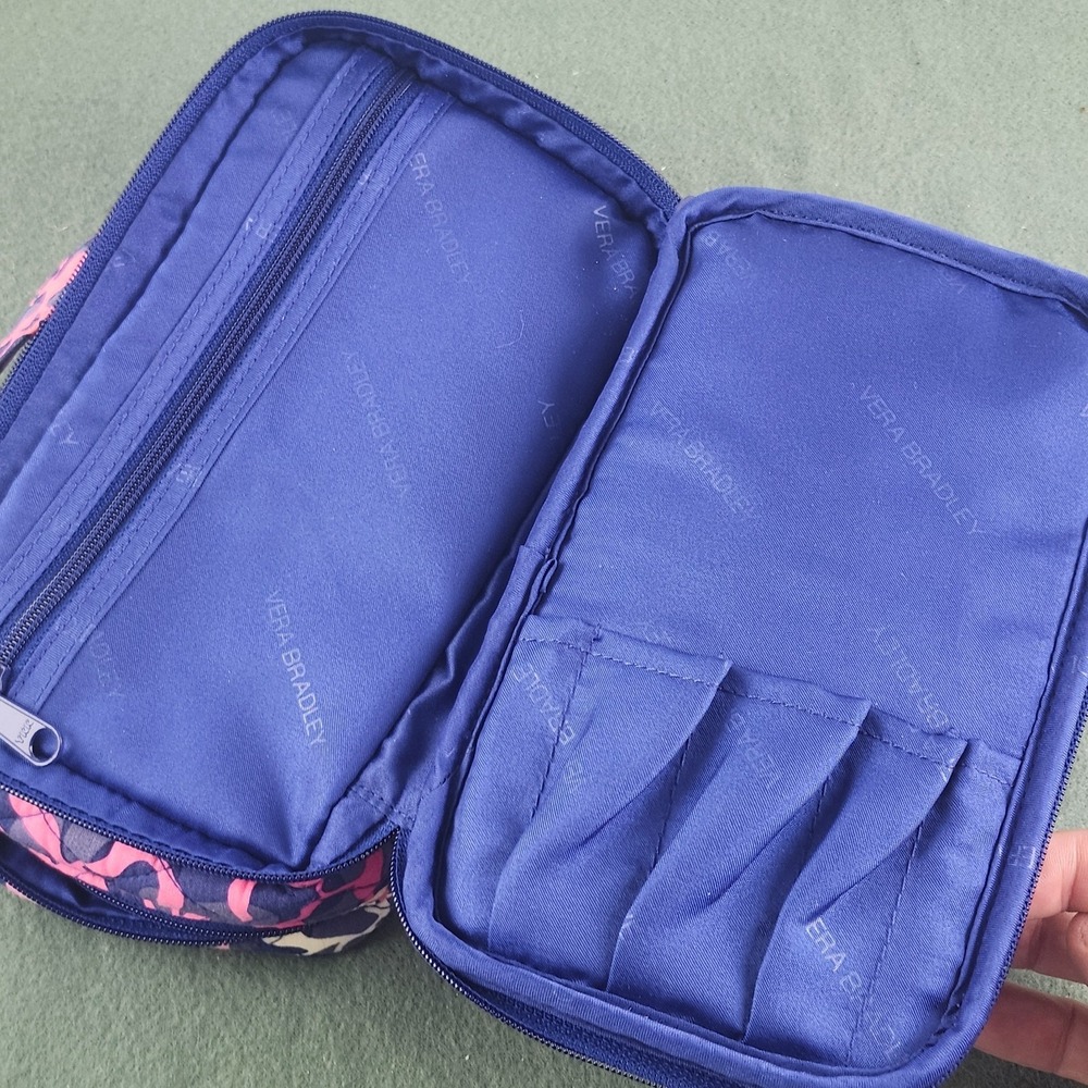 Vera Bradley Blush & Brush Makeup Case Katalina Pink - EUC - Picture 6 of 8